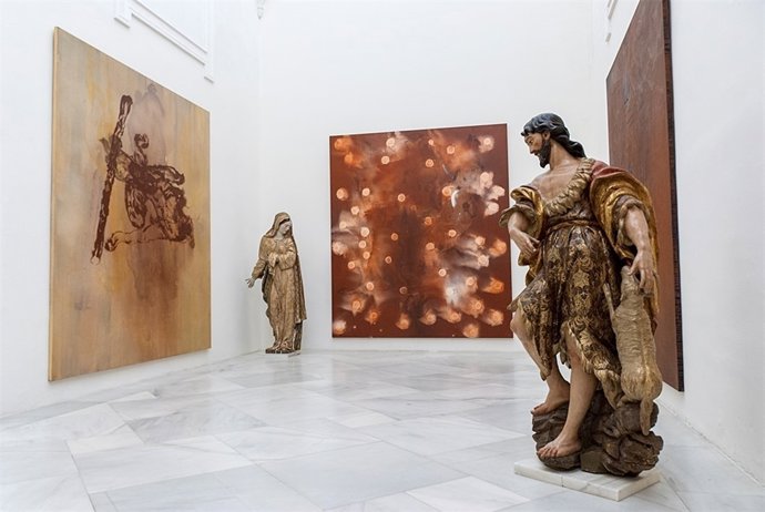 Se inaugura en el CAAC la exposición 'El presente en el pasado'