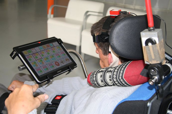 Un sistema permite a los niños con parálisis cerebral comunicarse con su entorno