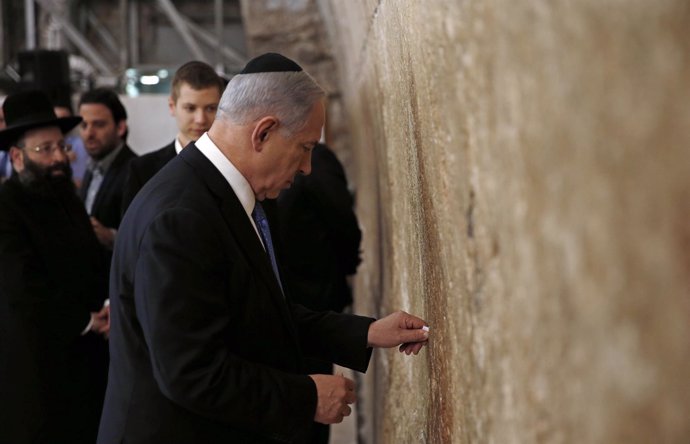 Netanyahu en el Muro de las Lamentaciones en Jerusalén