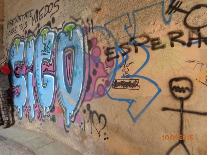 Pintadas en el Arco de las Pesas