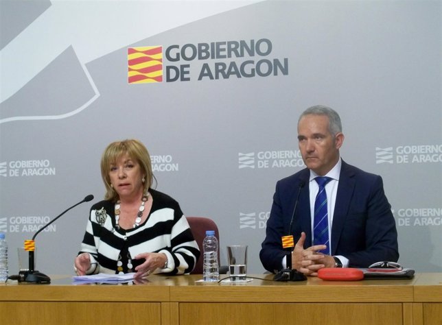 Dolores Serrat y Manuel Magdaleno