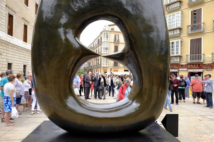 Presentación de la muestra de Henry Moore en Málaga