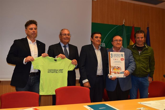 Presentación de la carrera 'Kilos por kilómetros'. 