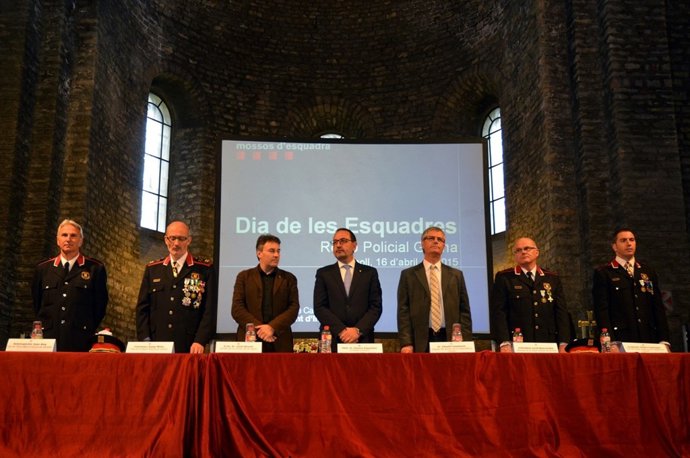 El conseller Ramon Espadaler en el acto de las Esquadres de Girona