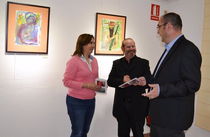 Francisco Miguel Martínez y María Patrocinio Martínez, junto al artista