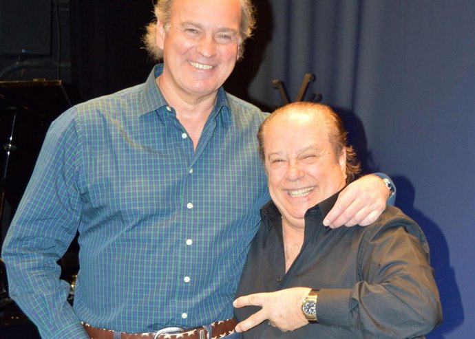 Bertín Osborne y Paco Arévalo en teatro Por Humor al Arte