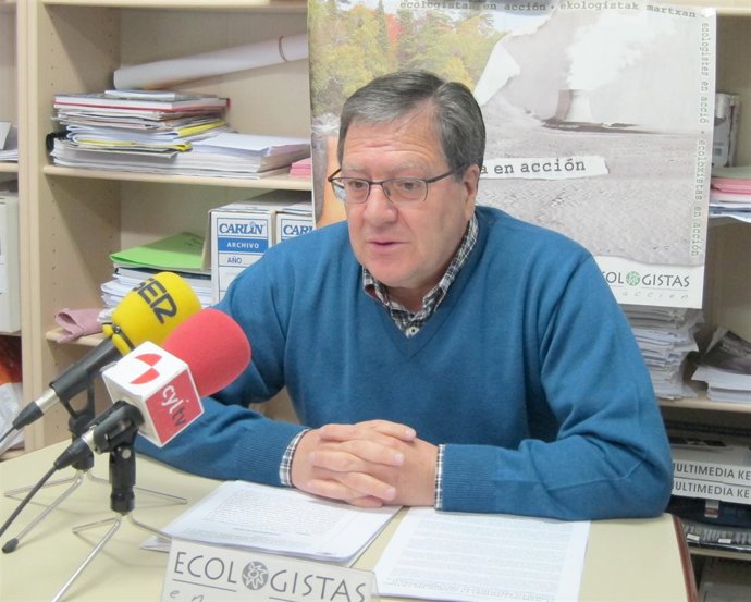 El portavoz de Ecologistas en Acción, Javier Gutiérrez