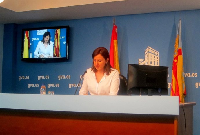 Maria José Català en la rueda de prensa posterior al pleno de Consell