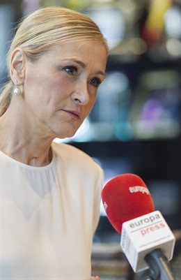 Cristina Cifuentes concede una entrevista a Europa Press