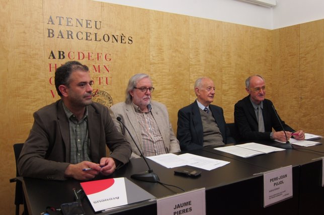 Representantes de ateneos catalanes