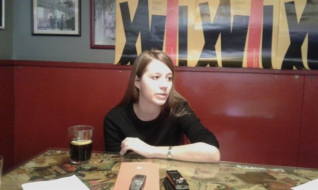 La joven poeta, Ángela Segovia