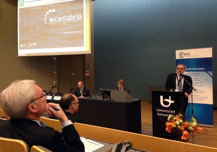 Ponencia de Ángel Pazos