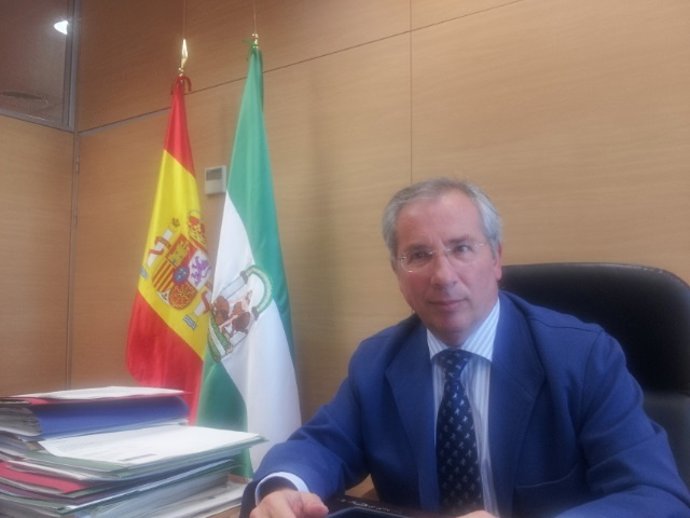 El subdelegado del Gobierno en Cádiz, Javier de Torre