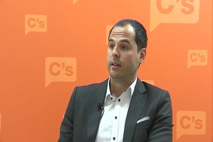 Aguado acusa a la cúpula de UPyD de cometer un "error"