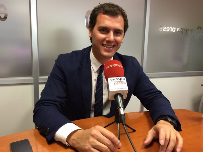 El líder de C's Albert Rivera en una entrevista de Europa Press