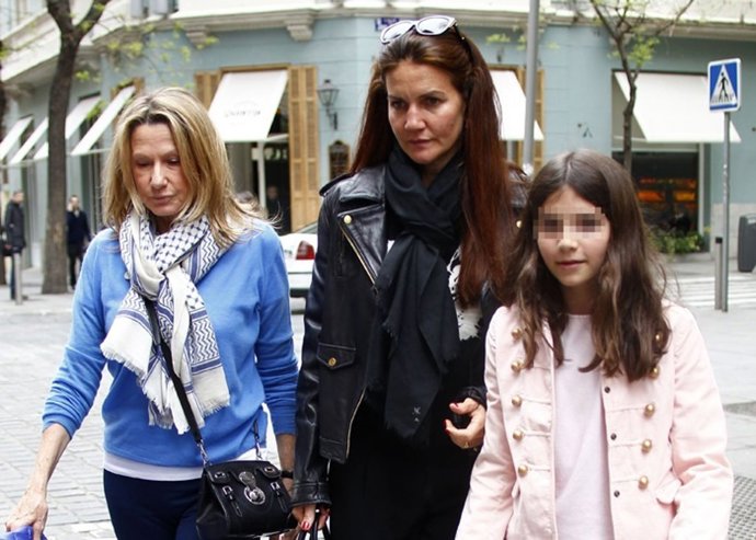 Samantha Vallejo Nágera y Miriam Lapique, amigas y confidende 