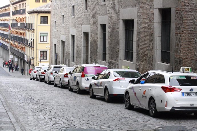 Taxi, Parada, Aparcamiento, Línea , Vehículos