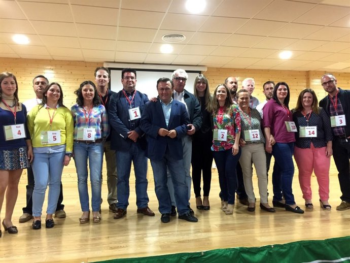 Heredia con los candidatos del PSOE en Villanueva de la Concepción