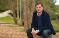 Besteiro contrapone el criterio "claro" del PSdeG sobre imputados con el del PP, que depende de "cómo se levante Feijóo"