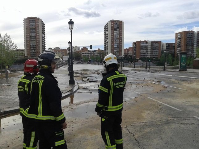 Puente de Segovia cerrado