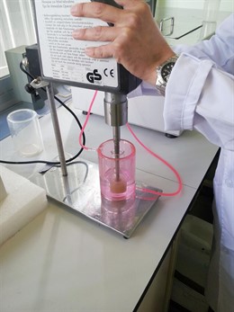 Técnica con ultrasonidos analiza la composición de las uvas y mejora el vino