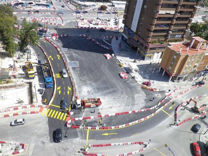 Glorieta Albert Camus tras reposición por las obras del metro