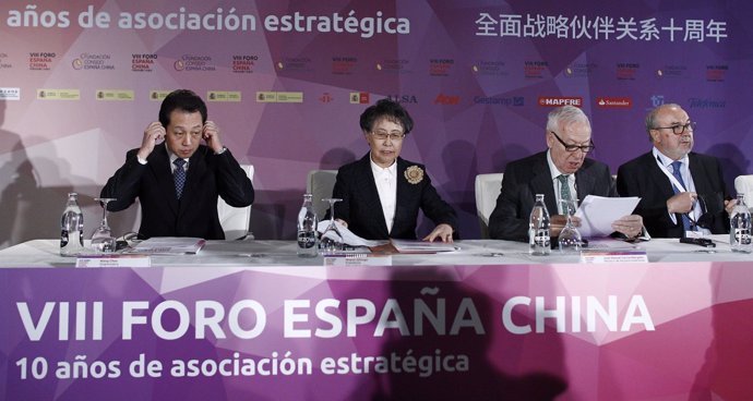 Margallo y Wang chao, el viceministro de Exteriores de China