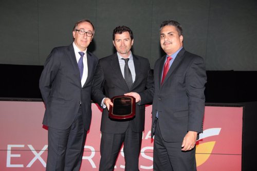 Iberia Express recibe el galardón a la low cost más puntual del mundo