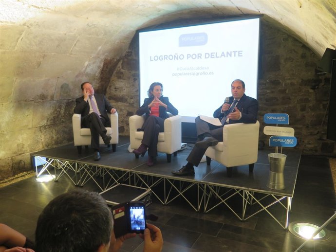 Imagen de Sanz, Gamarra y Amor, en el Foro