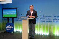 PP-A insiste en que no apoyará la investidura de Díaz y le insta a que "salga de su palacio" y tenga más "humildad"