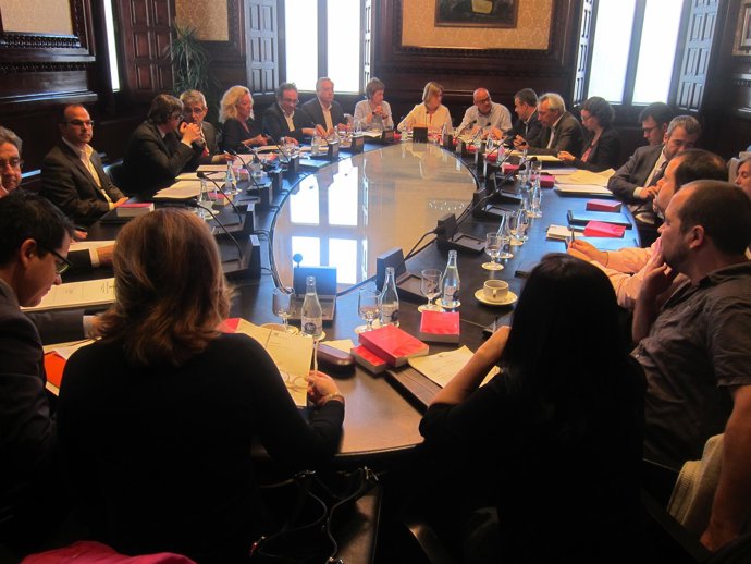 Reunión de la Mesa del Parlament y de la Junta de Portavoces.