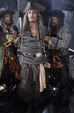 Johnny Depp regresa al rodaje de  Piratas del Caribe: Dead Men Tell No Tales