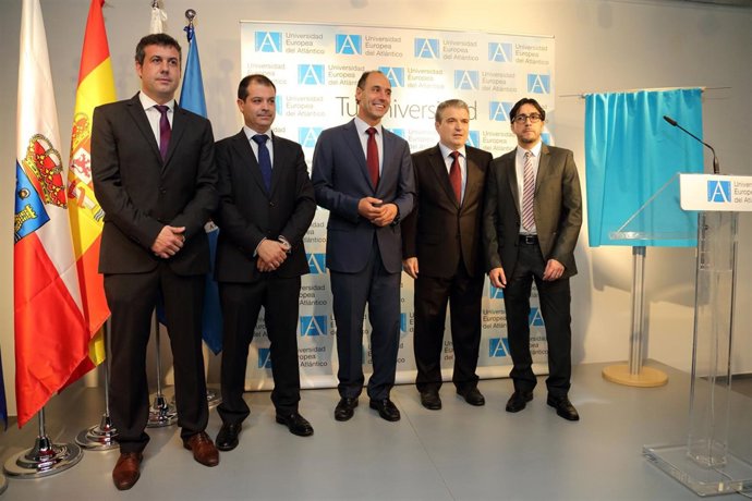 Inauguración de Uneatlántico
