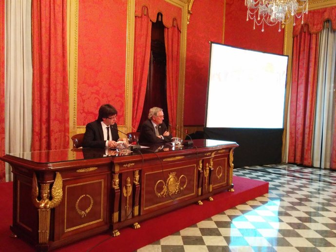 Los alcaldes de Girona, Carles Puigdemont, y Barcelona, Xavier Trias