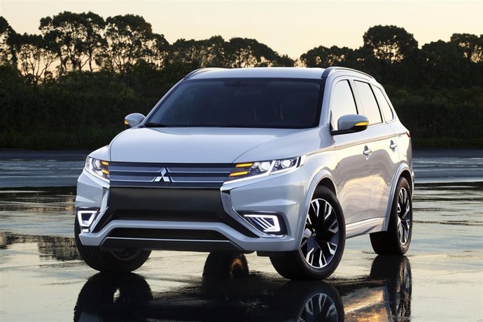 Outlander PHEV Concept-S