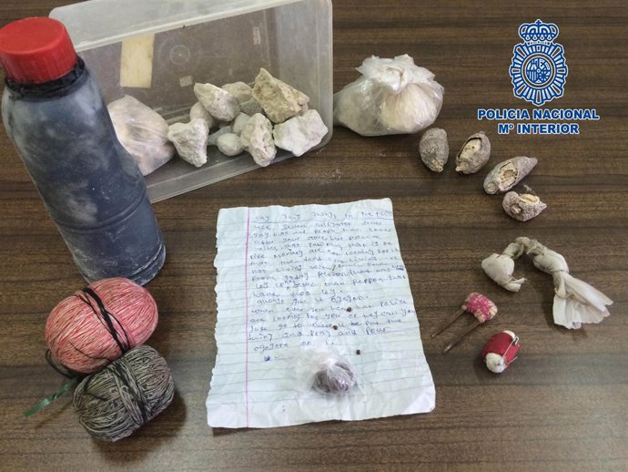 Enseres de vudú usados para coaccionar a las víctimas de la trata