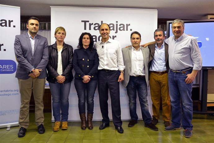 Diego con los candidatos de Piélagos, Puente Viesgo, Toranzo y otros