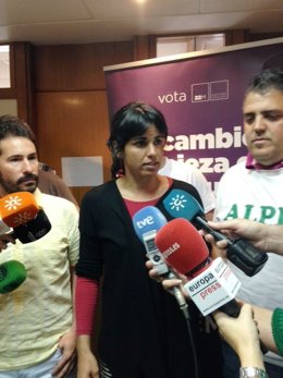 Teresa Rodríguez este jueves en atención a los medios