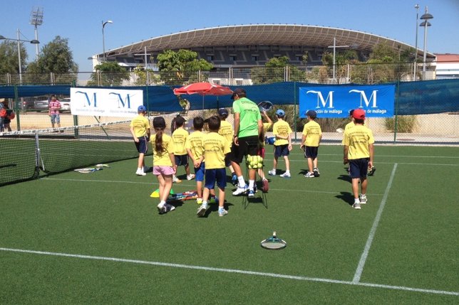 Niños participantes en Encuentro Provincial de Tenis Diputación Málaga