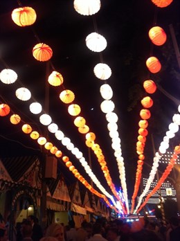 Miércoles pleno en la Feria de Abril.