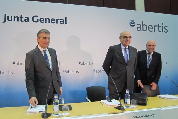 Abertis sacará a Bolsa el 55% de su filial de telecomunicaciones Cellnex