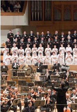 La OV y el Orfeón Pamplonés en el Palau de la Música