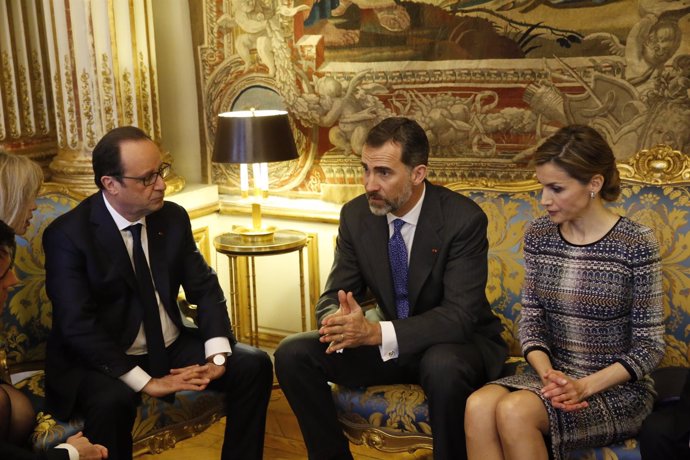 François Hollande con los Reyes