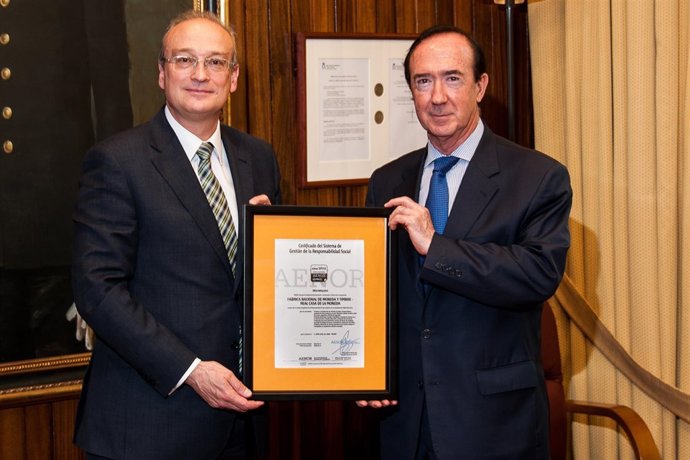 Entrega certificado IQNET SR10 a FNMT-RCM