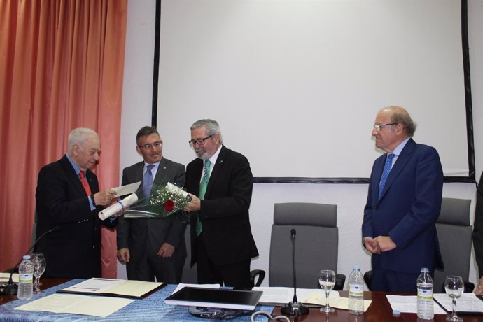 Premio Academia Iberoamericana de La Rábida a Tico Medina