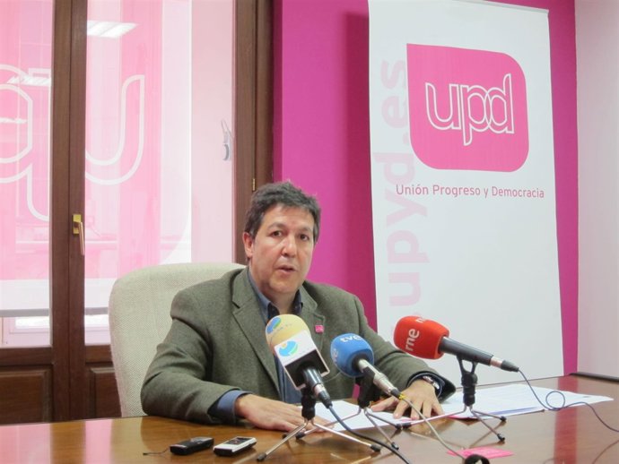 Emilio Sáez de Guinoa