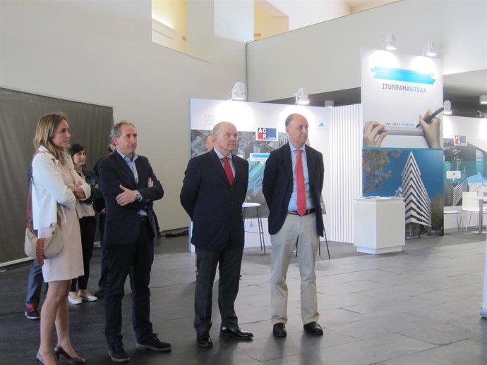 Inauguración del Salón Inmobiliario de Navarra.