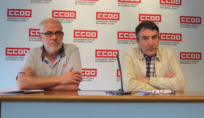 Carlos Caatedo (izq) y Ángel Hernández en rueda de prensa