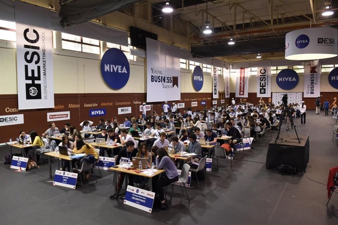 Final IV final Young Business Talents