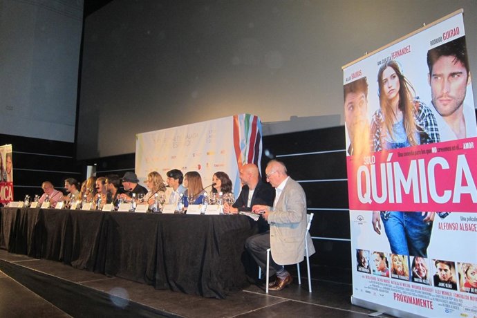 Elenco de la película 'Solo química' en Festival de Málaga